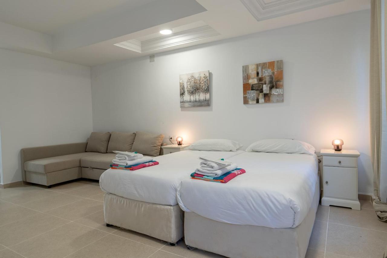 Casadelmar Marbella Aparthotel Bagian luar foto